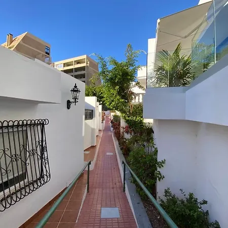 Fantastic Playa De Americas Feriehus Arona (Tenerife)