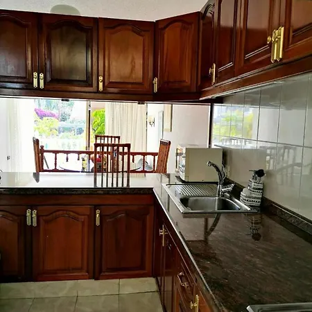 בית נופש Fantastic Playa De Americas *