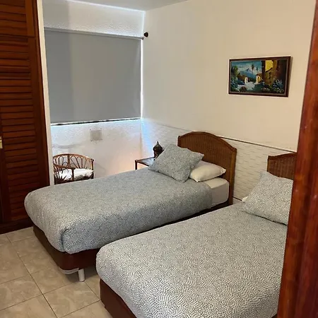 Fantastic Playa De Americas בית נופש